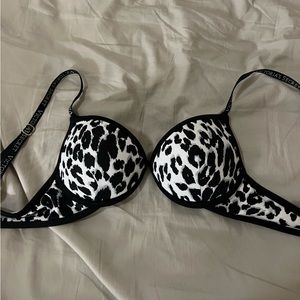 Victoria Secret Leopard Print Bathing Suit Top